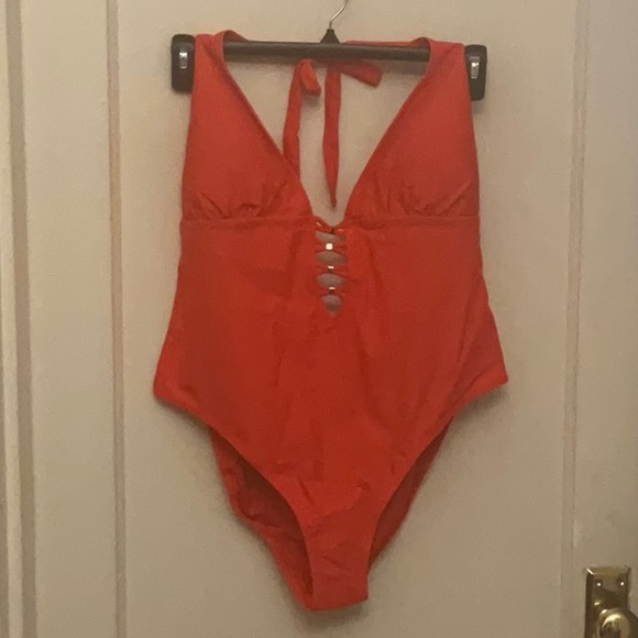 NWT CCX BY CITY CHIC ONE PIECE SWIMSUIT. - Picture 1 of 5